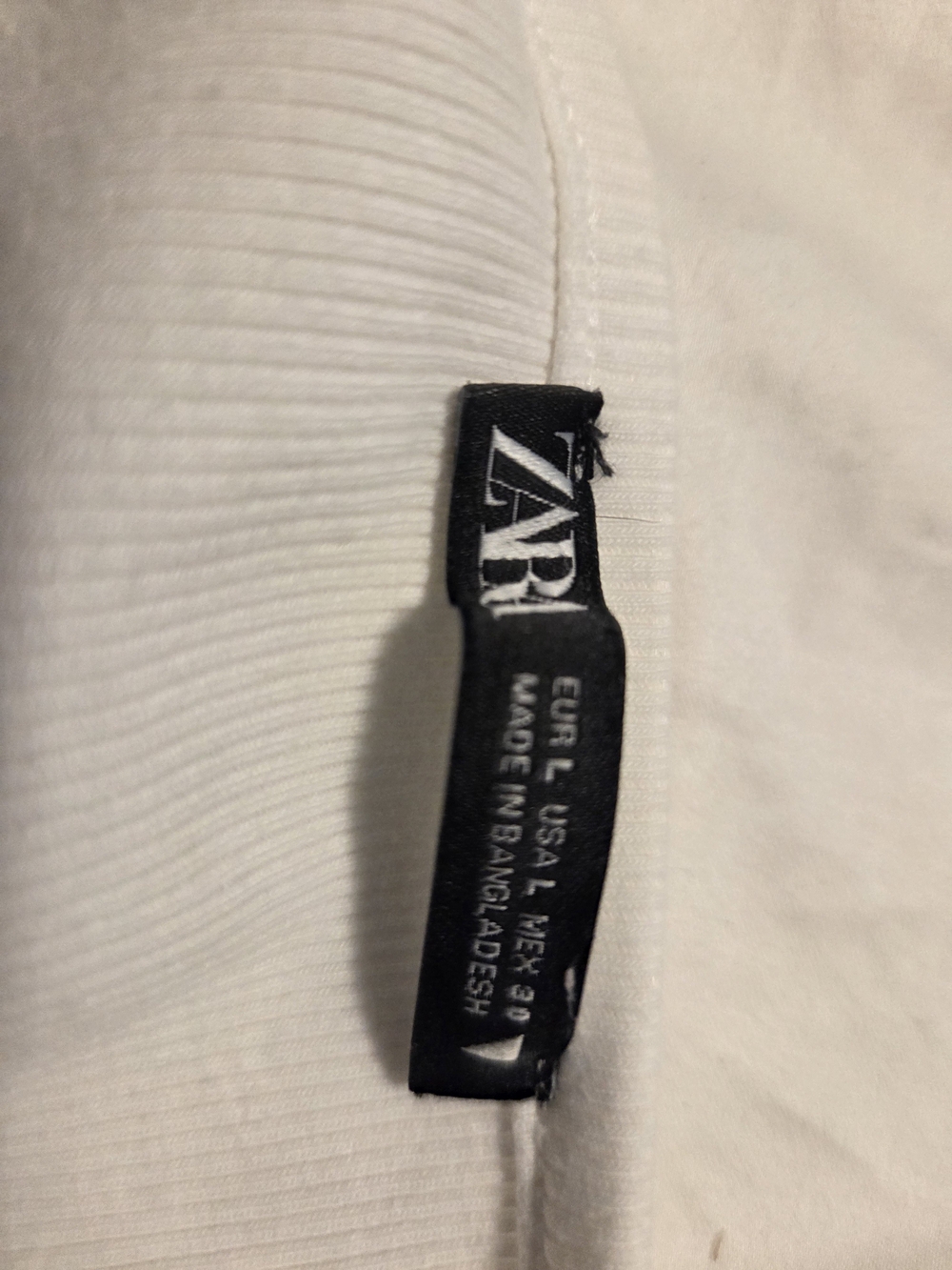 Zara Ivory Ribbed Button-Front Crop Top - Picture 2 of 3